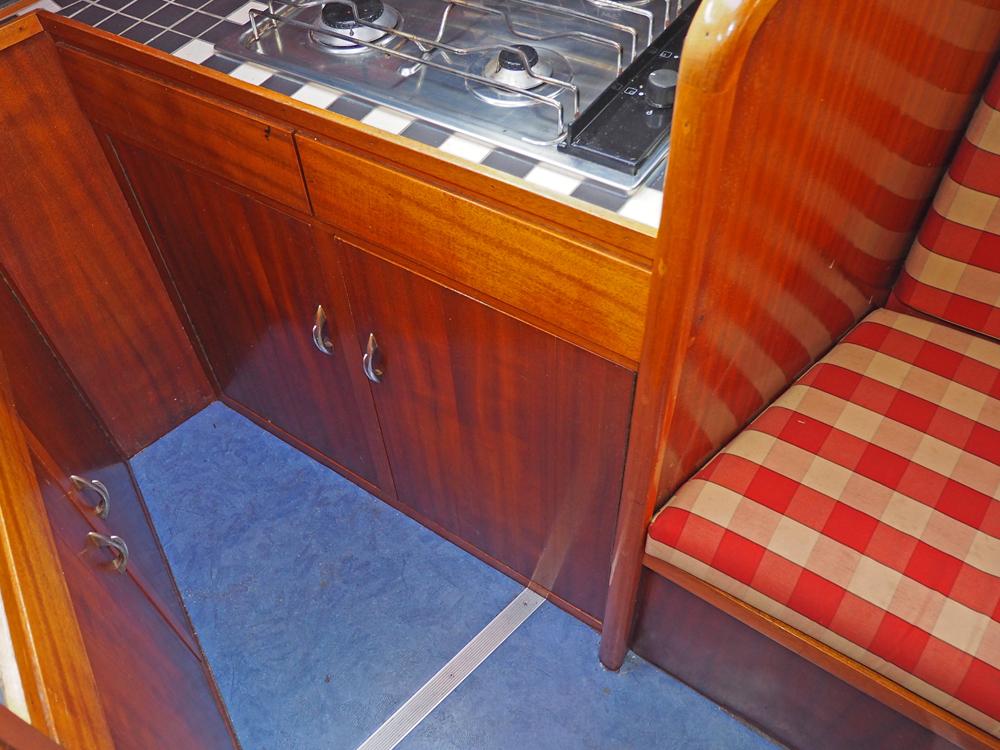 Fore ship, Accommodation